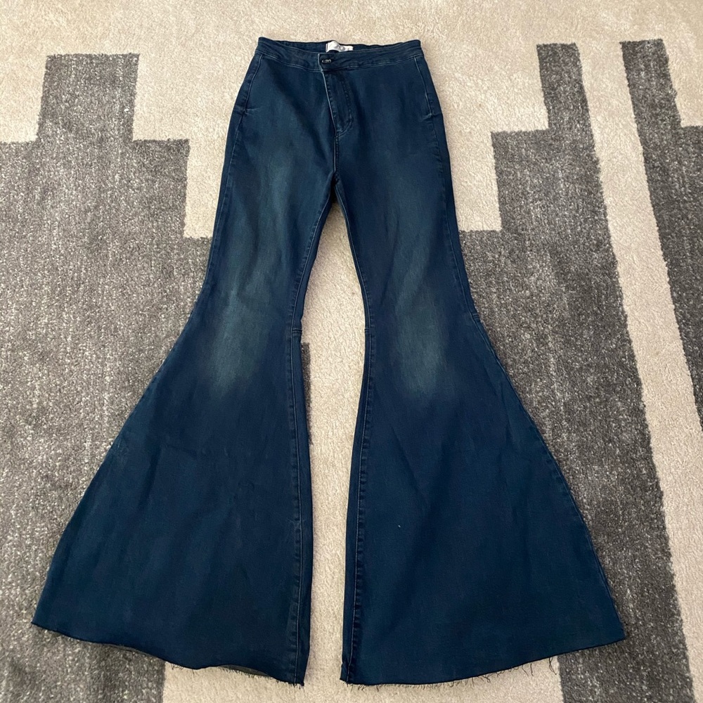 Free People Float on Flare. NWT.  Size 29